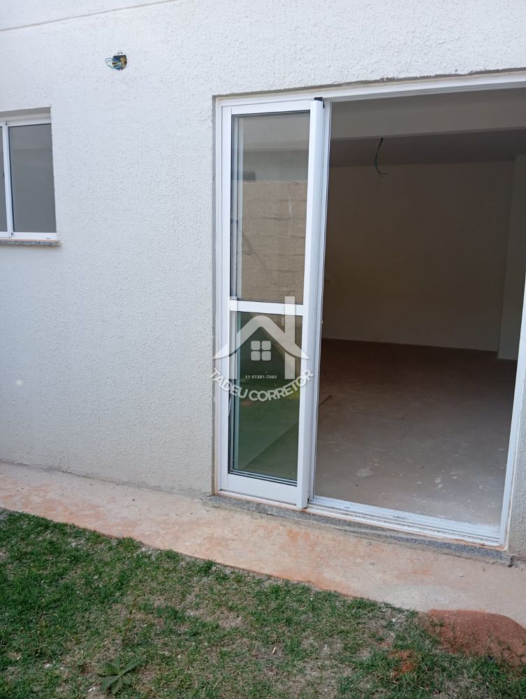 Casa em Condomínio Jardim Modelo 3 dormitorios 3 banheiros 2 vagas na garagem